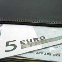 Wallets with Euros coming out