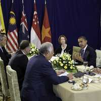 President Barack Obama meets Lee Hsien Loong at ASEAN Summit 2012 
