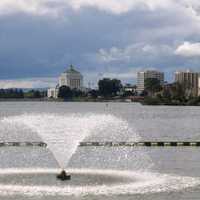 View of Lake Merritt and fountain in Oakland, California