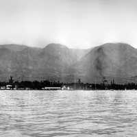 Landscape with ocean and mountains in Lahaina, Hawaii