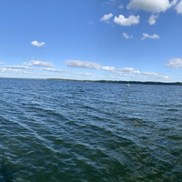 Panoramic view of green lake