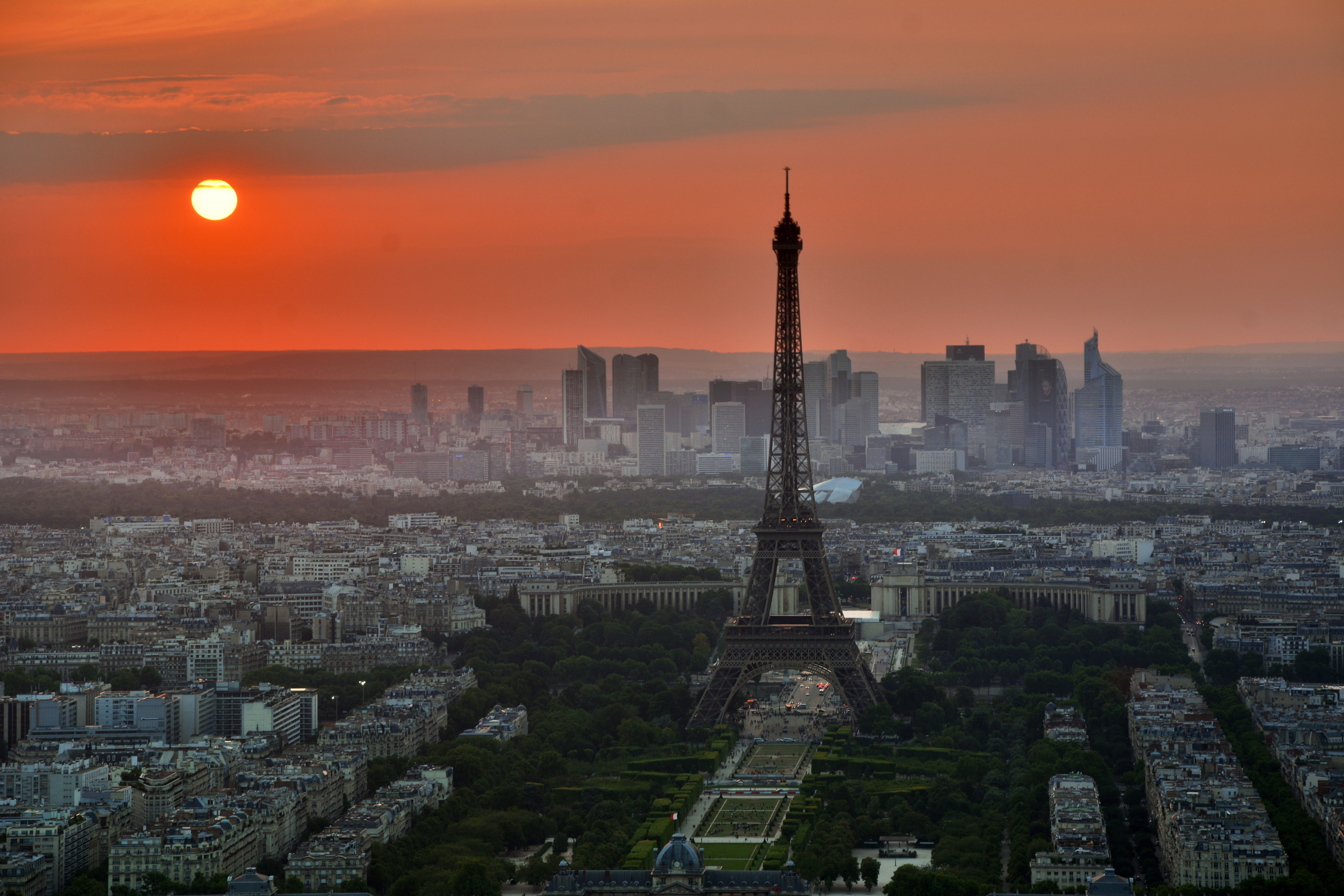 Sunset in Paris, France image Free stock photo Public Domain photo