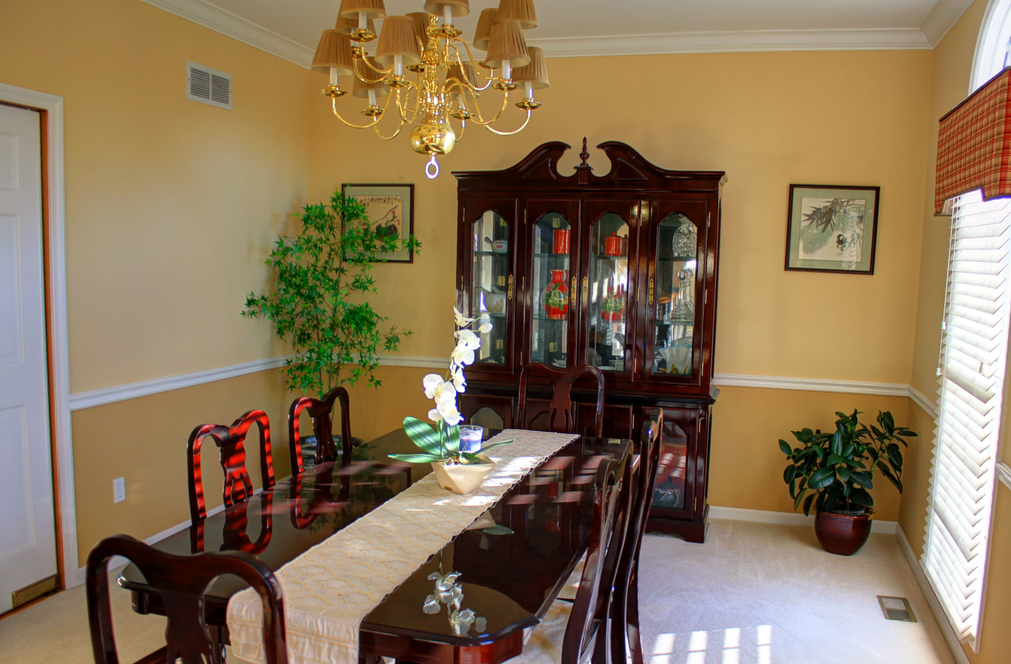 dining room set from above
