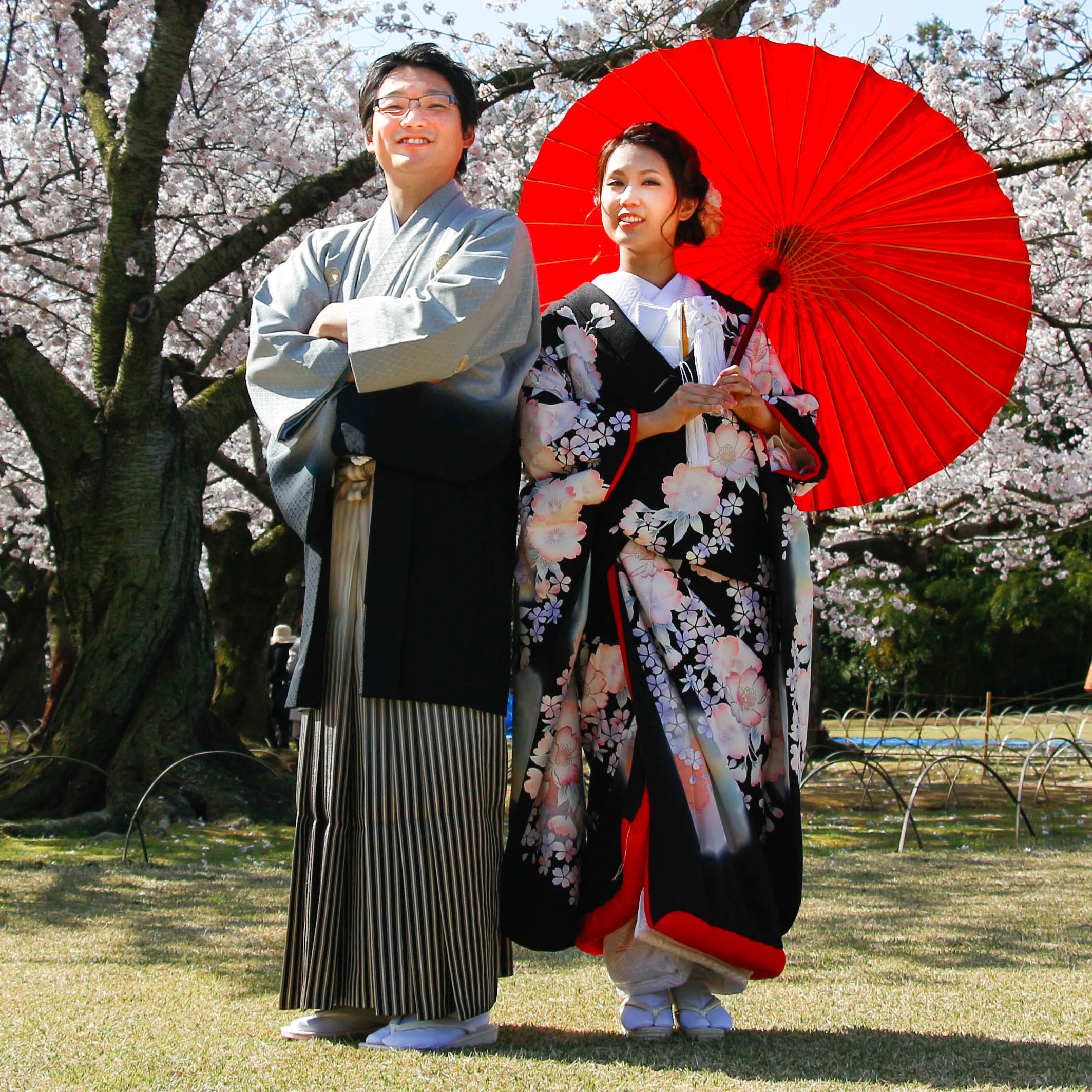 Japanese Couple In Traditional Dress 