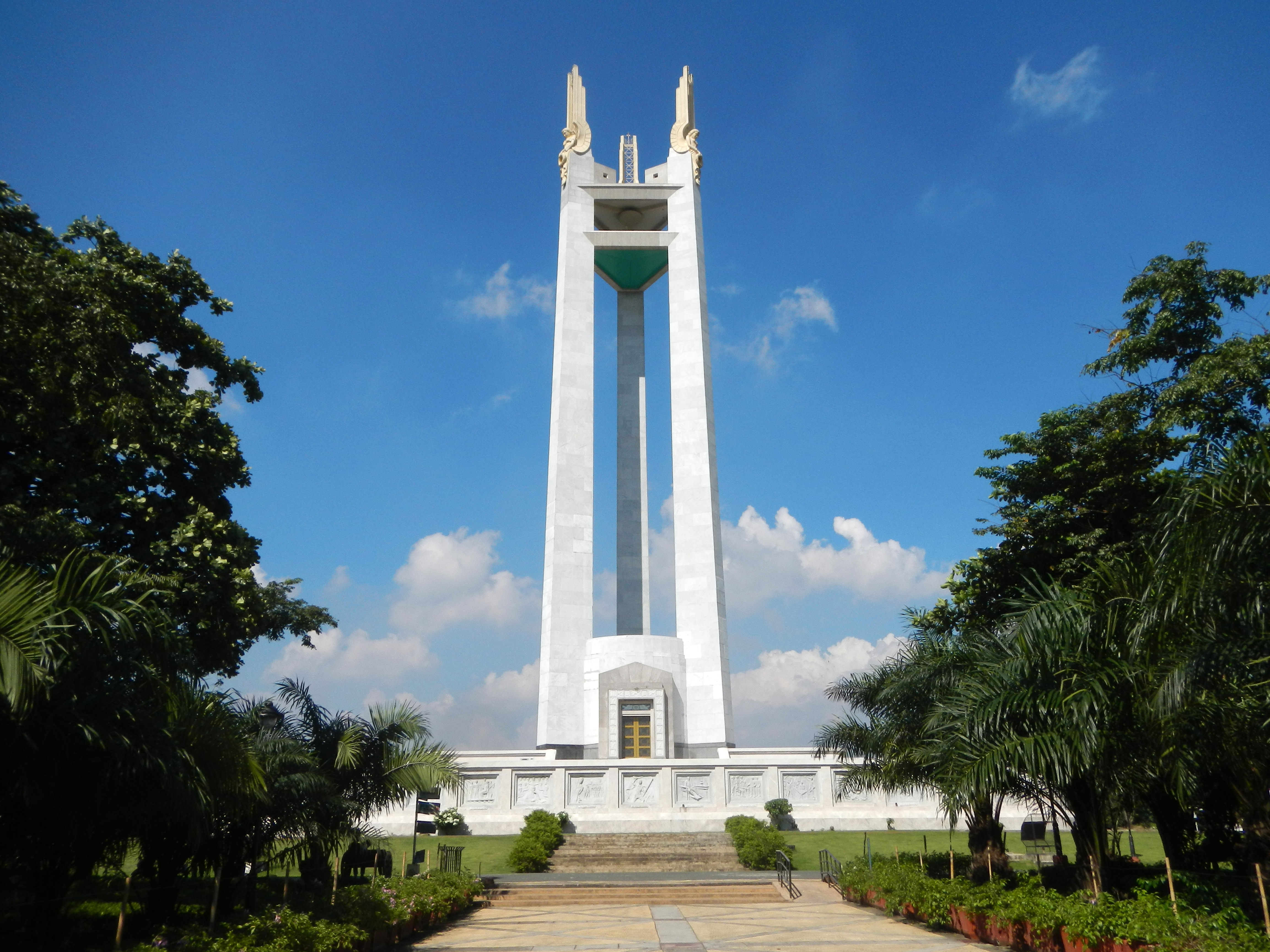 Quezon Memorial Shrine In Quenzon City Philippines 